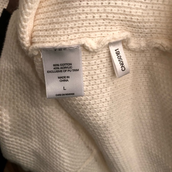 ❌LAST DAY❌New York & Company Zipper Sweater - Picture 6 of 8